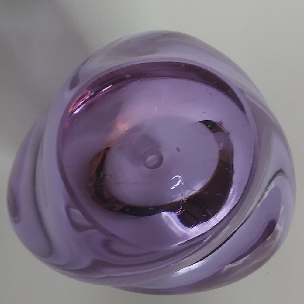 Magical Neodymium Alexandrite glass Bud Vase absolutely stunning Vintage - Picture 7 of 15